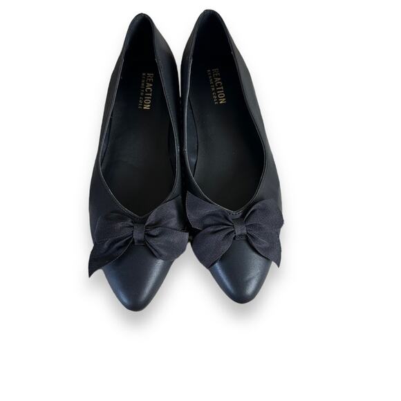 NWOT Kenneth Cole reaction matte black slip on ballet flats lily bow size 8 med - Picture 3 of 6